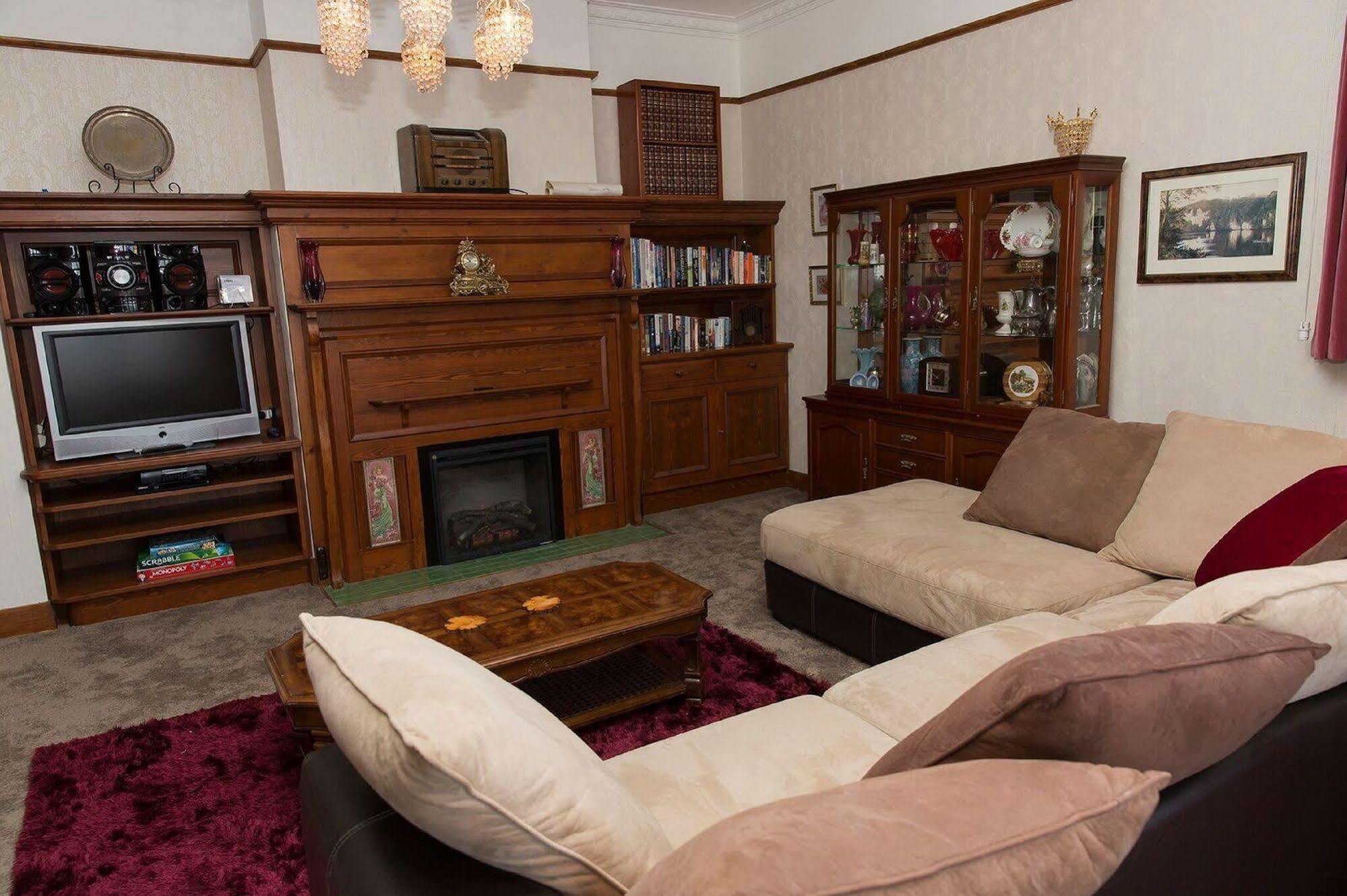 Motel Mayfair On Cavell Хобарт Экстерьер фото