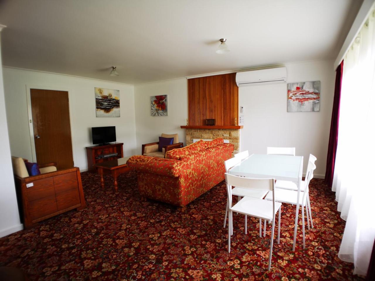 Motel Mayfair On Cavell Хобарт Экстерьер фото