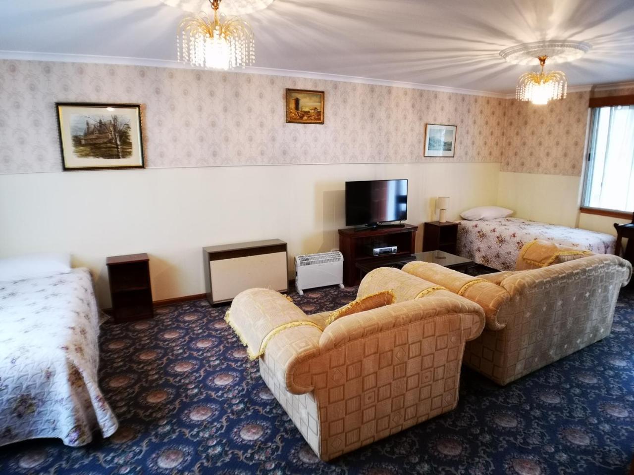 Motel Mayfair On Cavell Хобарт Экстерьер фото